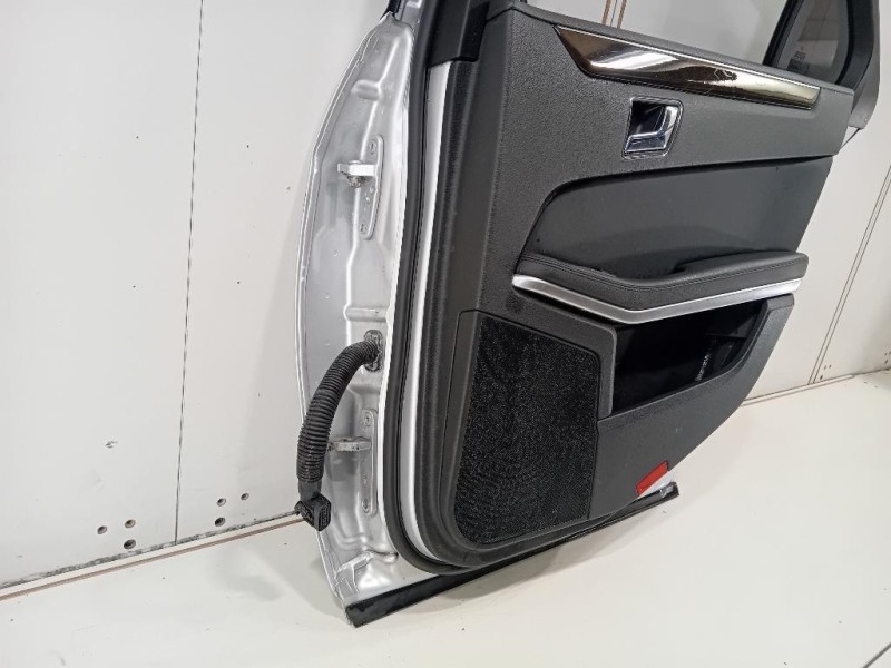 Porta POST DX A2127300205 Mercedes Classe E W212 2009