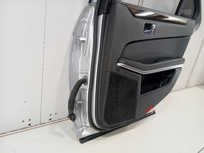 Porta POST DX A2127300205 Mercedes Classe E W212 2009