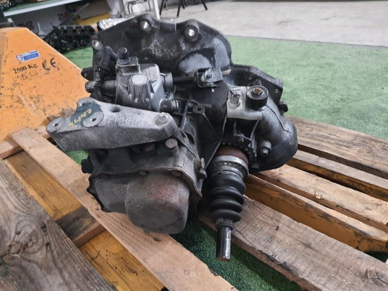 Cambio 55355489 Opel Astra H 2005