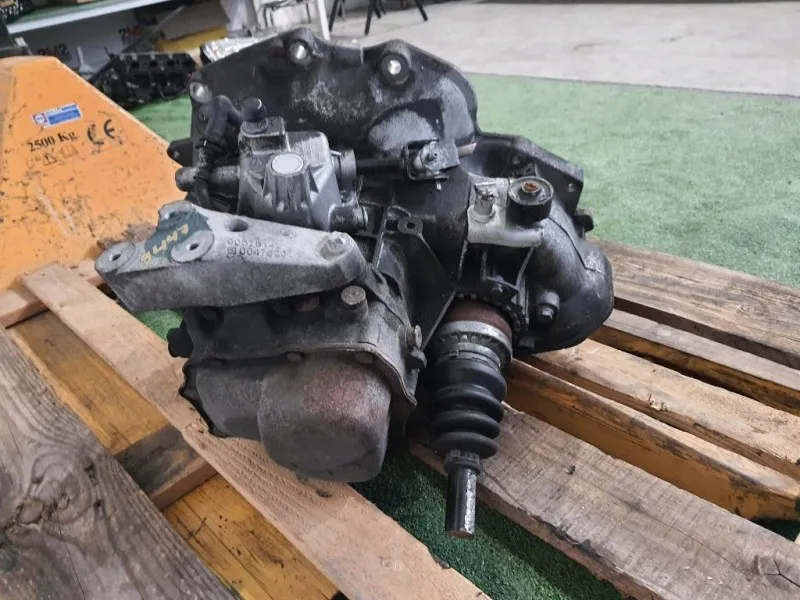 Cambio 55355489 Opel Astra H 2005