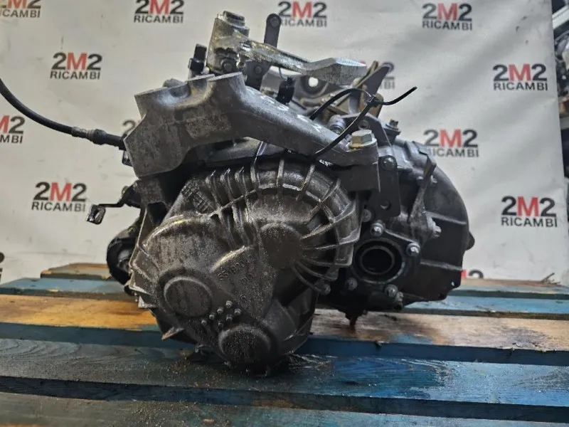 Cambio A17DTJ 55584337 Opel Astra J 2010