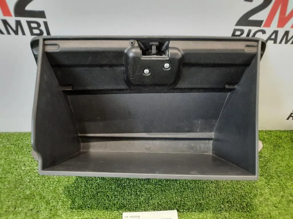 BOX Portaoggetti Completo 95509038 Opel Agila B 2008