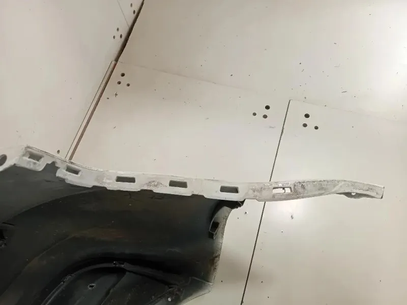 Paraurti POST 8P4 807 511 Audi A3 8PA Sportback 2010