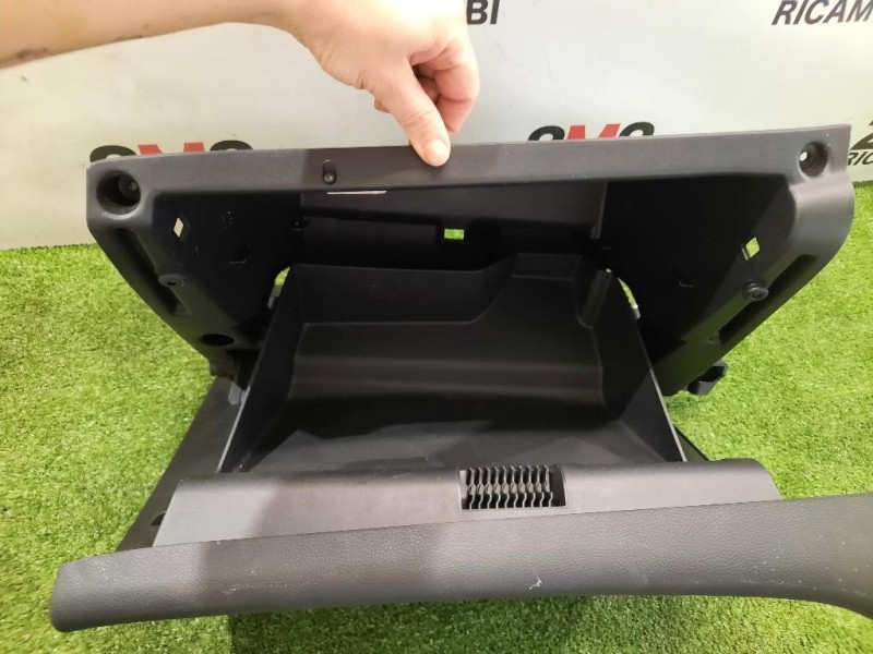 BOX Portaoggetti Completo 13262607 13373796 Opel Astra J 2012