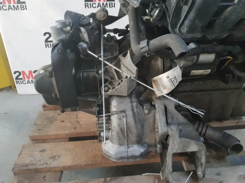 Cambio 24583202 A14XER Opel Astra J 2010