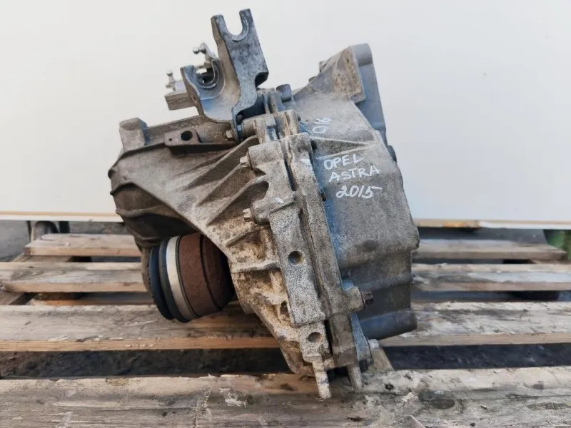 Cambio MYJ 6 MARCE MANUALE Opel Astra J 2010