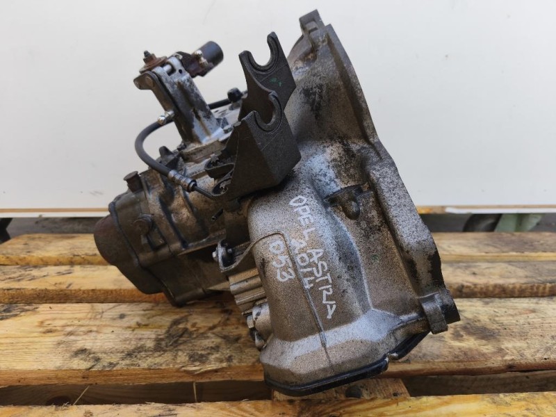 Cambio M265 MARCE MANUALE Opel Astra J 2012