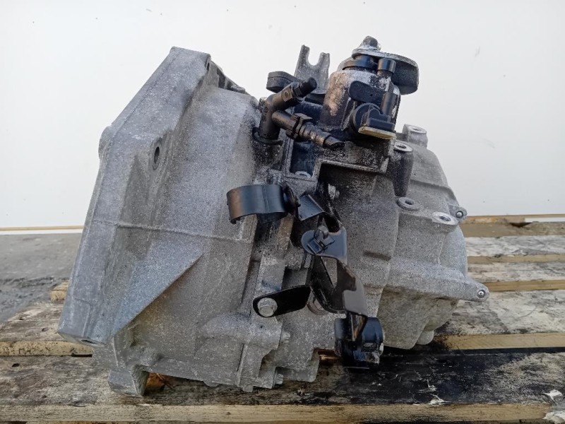 Cambio MR6 6 MARCE MANUALE Opel Astra J 2012