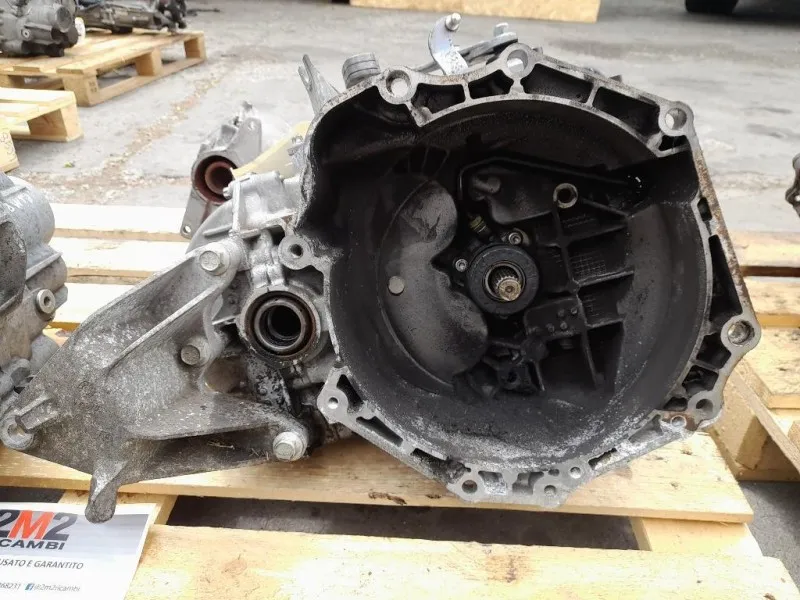 Cambio MANUALE 6 MARCE Opel Astra J SW 2010