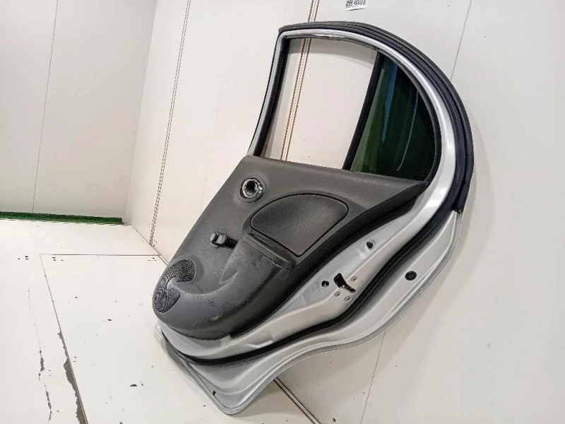 Porta POST DX H210M1HAMB Nissan Micra IV 2013