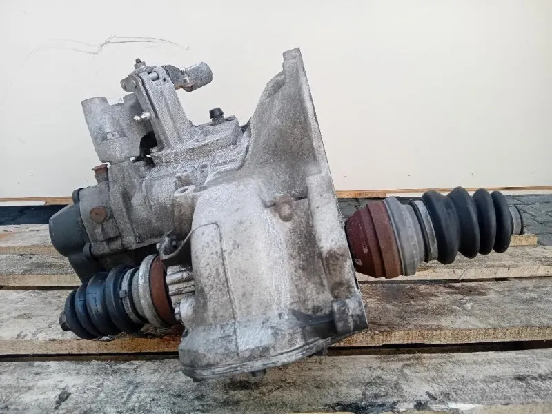 Cambio 5 MARCE MANUALE Opel Astra J SW 2010