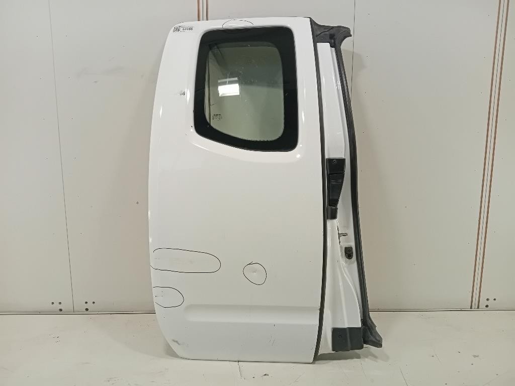 Porta POST DX 82100EB30J Nissan Navara 2010