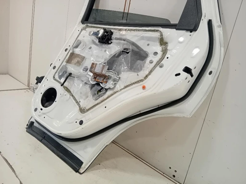 Porta POST DX H2100JD0MC Nissan Qashqai I 2010