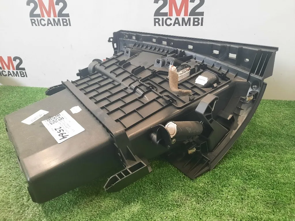 BOX Portaoggetti Completo 681080020R Renault Mégane III 2012