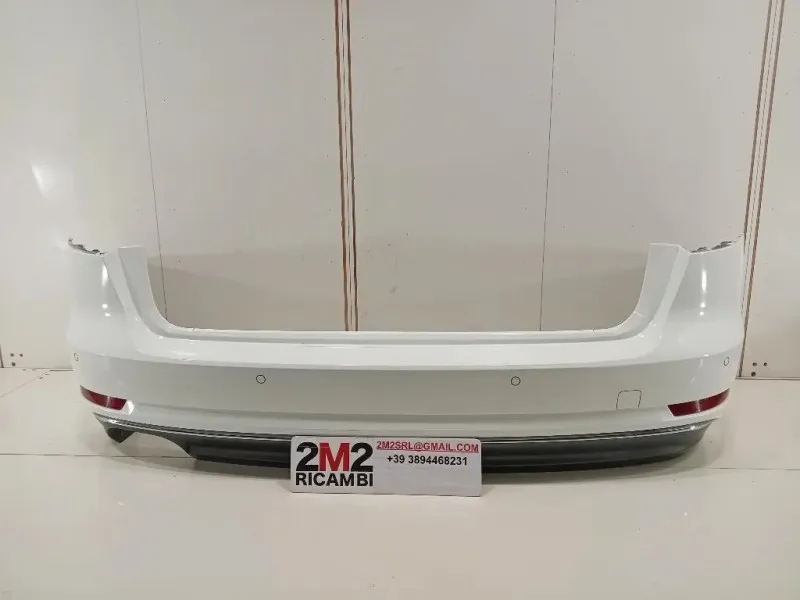 Paraurti POST 8W9807067A 8W9807511J Audi A4 8W5 Avant 2015