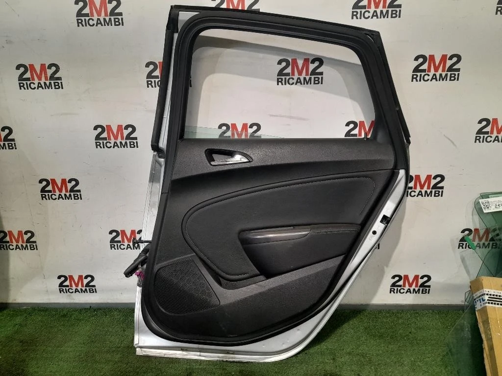 Porta POST DX 13285611 Opel Astra J 2010