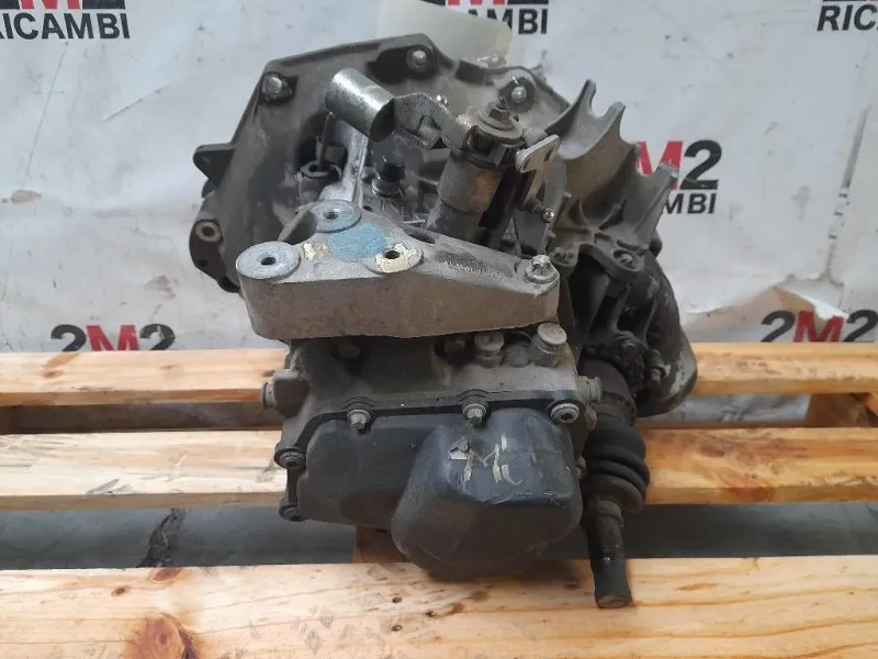 Cambio 55565177 Opel Corsa D 2007