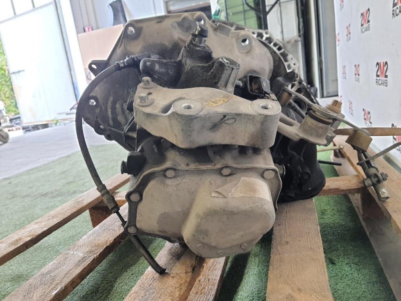 Cambio 55566124 Opel Corsa D 2007