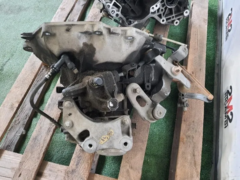 Cambio 55566124 Opel Corsa D 2007