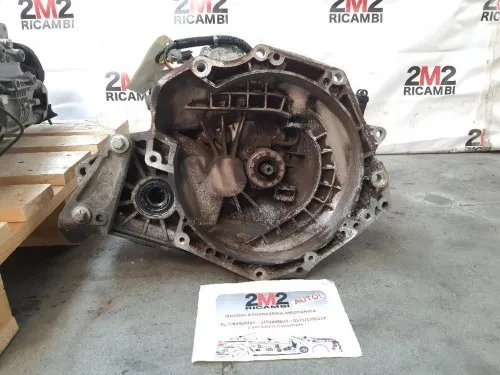 Cambio 24579784 Opel Corsa D 2010