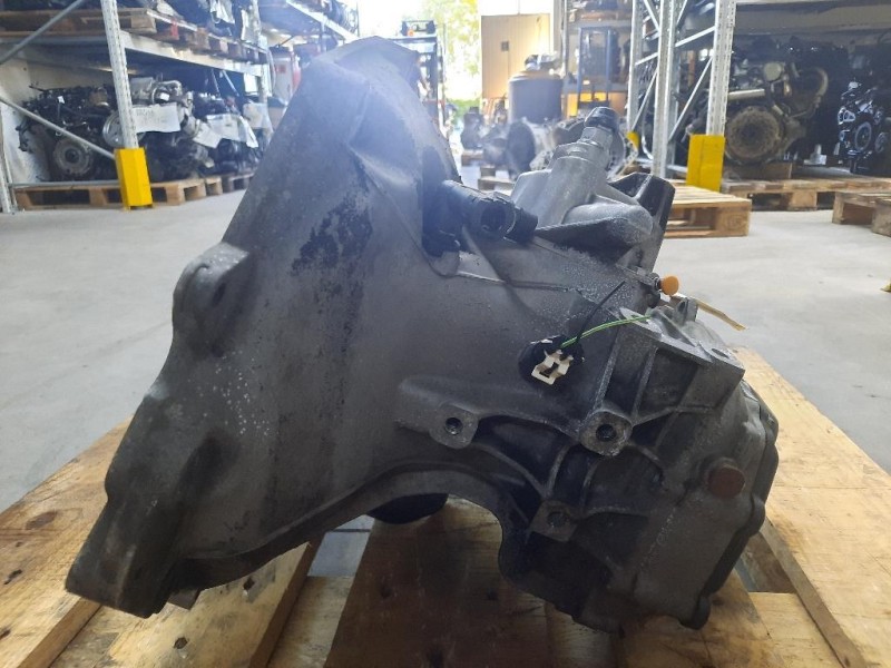 Cambio 428744098 A12XER 86CV 63KW Opel Corsa D 2010