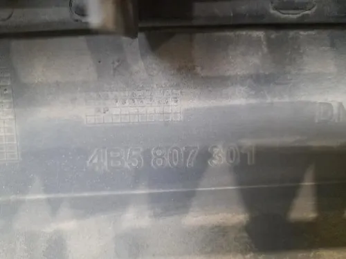 Paraurti POST 4B5807301 Audi A6 4B 1997