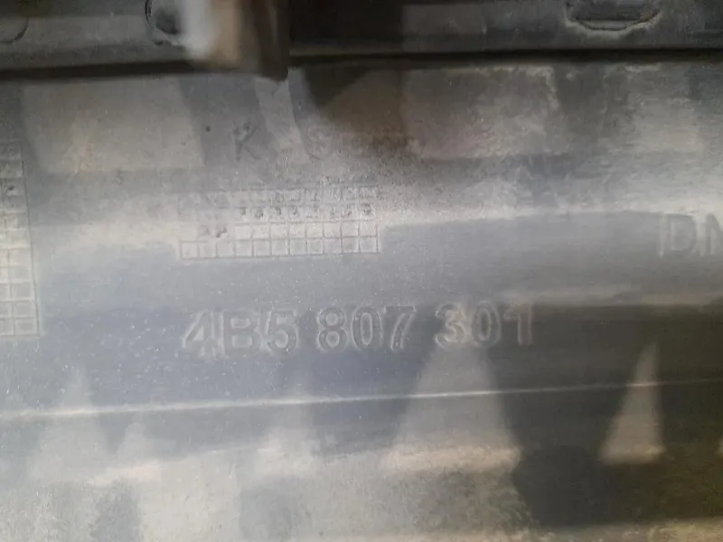 Paraurti POST 4B5807301 Audi A6 4B 1997