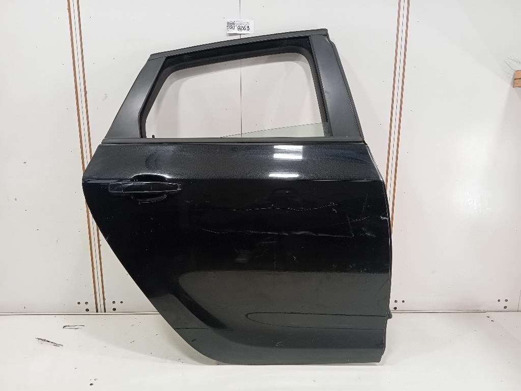 Porta POST DX NUDA 13301547 Opel Astra J SW 2010