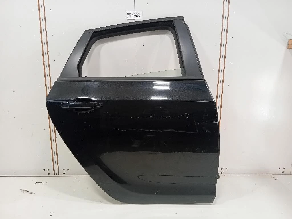 Porta POST DX NUDA 13301547 Opel Astra J SW 2010