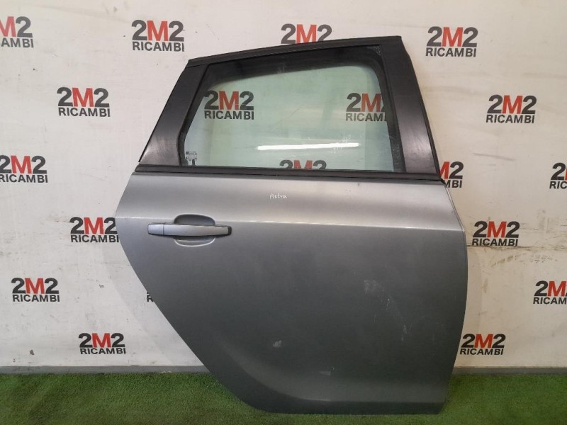 Porta POST DX Opel Astra J SW 2012