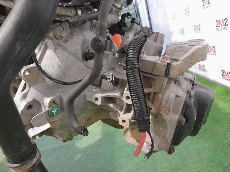 Cambio 24579792 Opel Corsa D 2011