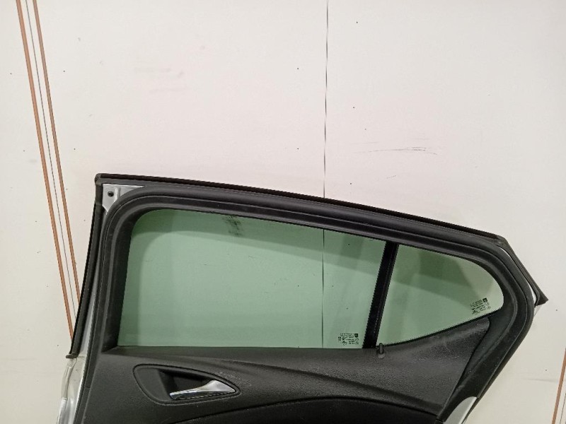 Paraurti POST 81A 807 385 Audi Q2 GAB 2016 Paraurti POST 81A 807 385 Audi Q2 GAB 2016