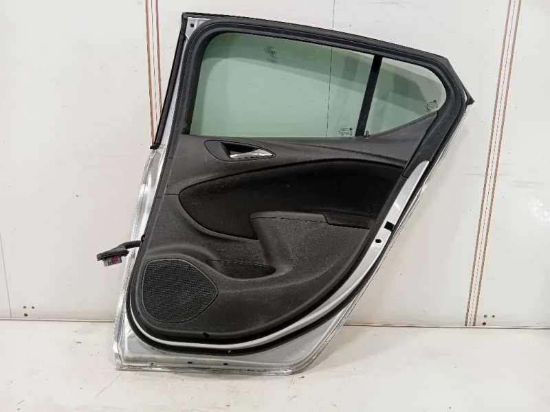 Porta POST DX 39094743 Opel Astra K 2016