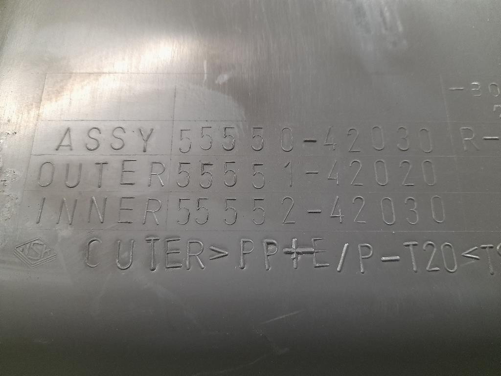 BOX Portaoggetti Completo 5555042030 Toyota RAV 4 II 2000