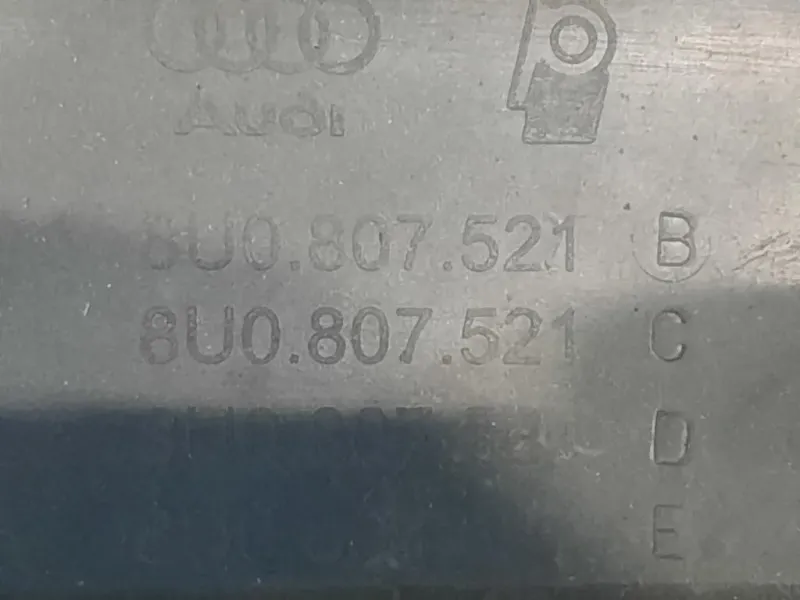 Paraurti POST 8U0807621B Audi Q3 8UB 2012