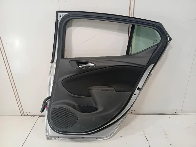 Porta POST DX 39094743 Opel Astra K 2016