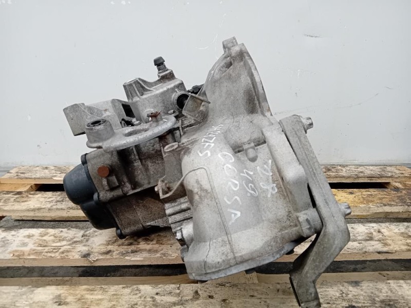 Cambio MDG 55565177 5 MARCE MANUALE Opel Corsa E 2014