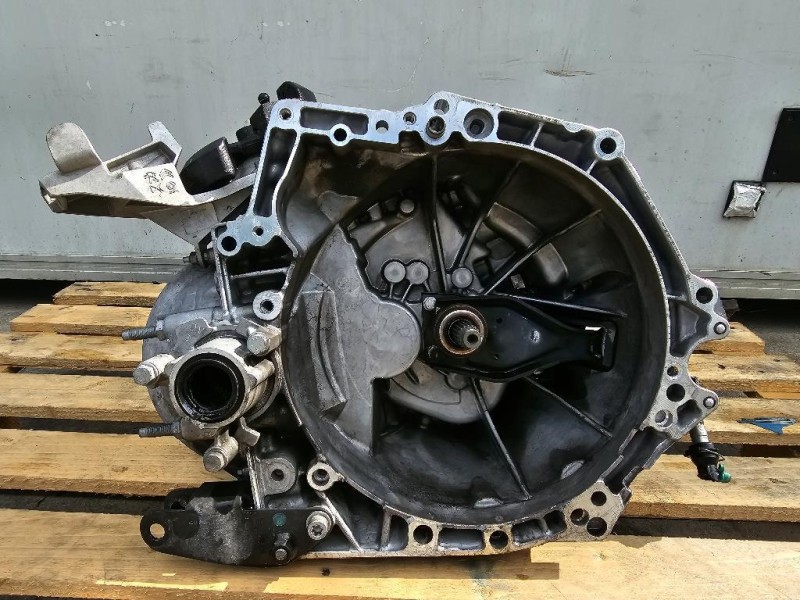 Cambio 9811243810 1636249680 Opel Corsa F 2019