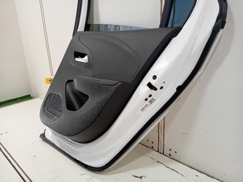 Paraurti POST  Bmw Serie 1 E87 Berlina 2005