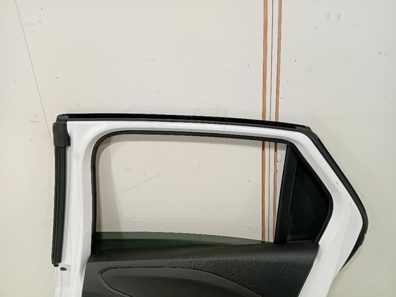 Paraurti POST  Bmw Serie 1 E87 Berlina 2005