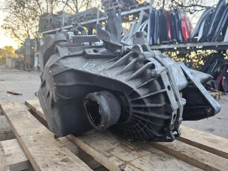 Cambio MYJ 6 MARCE MANUALE Opel Insignia A 2013