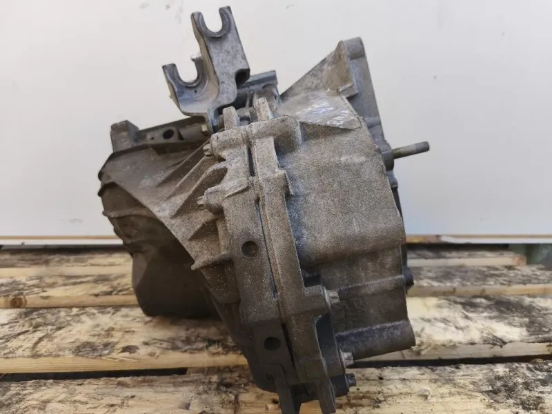 Cambio MYJ 6 MARCE MANUALE Opel Insignia A 2013