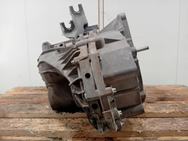 Cambio 55596350 6 M MANUALE Opel Insignia A 2013