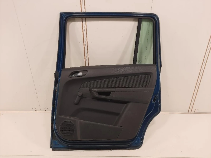 Porta POST DX 13203016 Opel Zafira B 2005