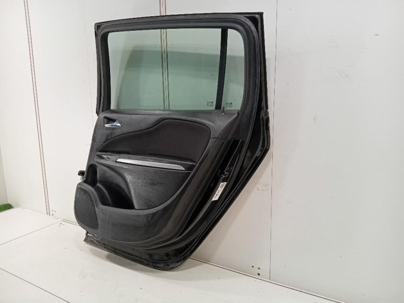 Porta POST DX Opel Zafira C 2012