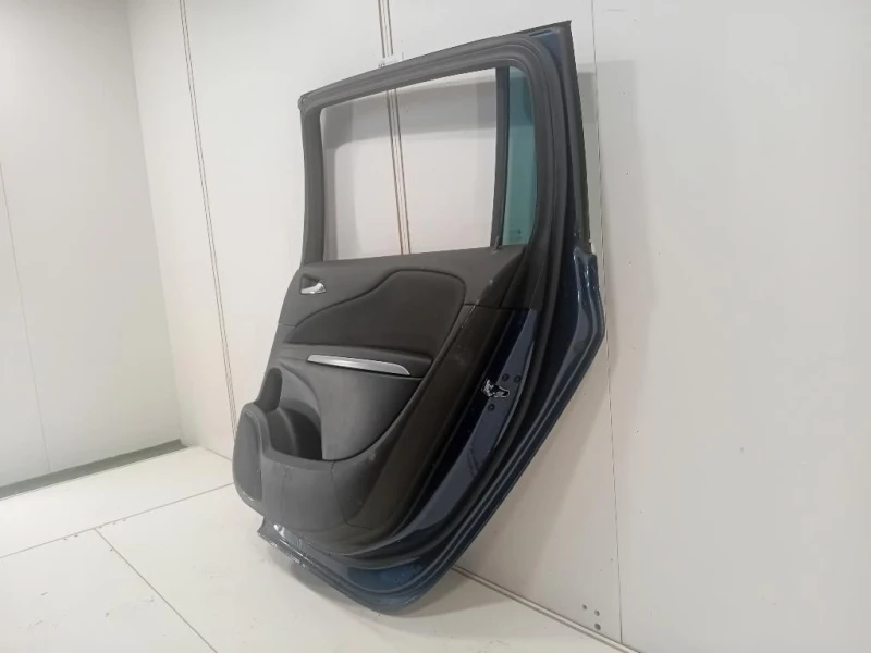 Porta POST DX 13355183 Opel Zafira C 2012