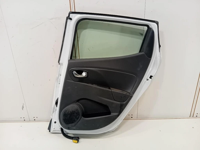 Porta POST DX 821008513R Renault CLIO V 2019