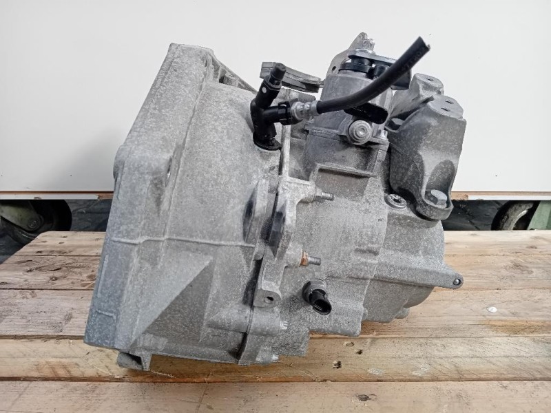 Cambio 5564375 6 MARCE MANUALE Opel Zafira C 2012