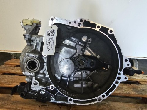 Cambio 9811243810 DV5RD 1631737680 Peugeot 308 II 2017