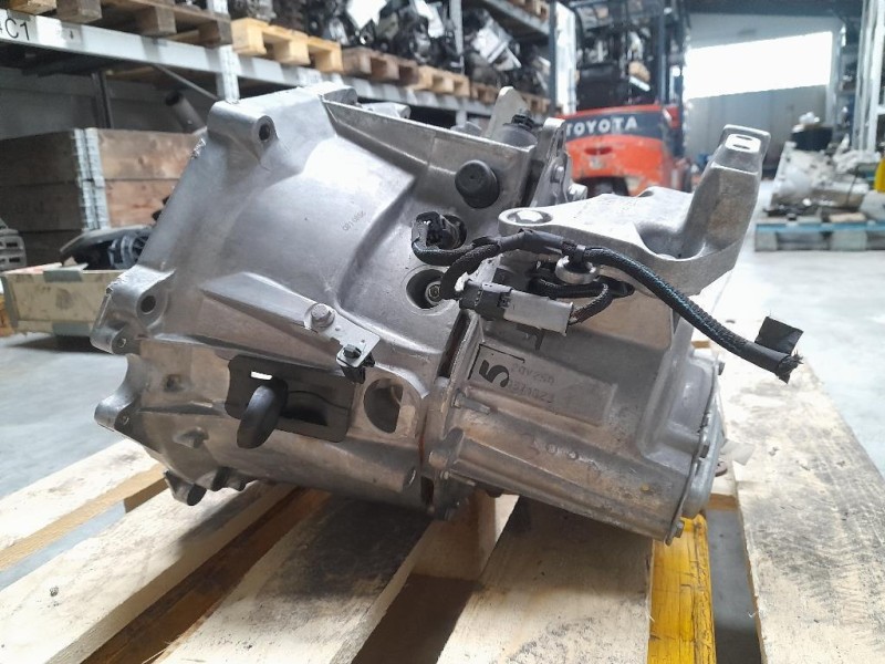 Cambio 9811243810 DV5RD YH01 1631737680 Peugeot 308 II 2017